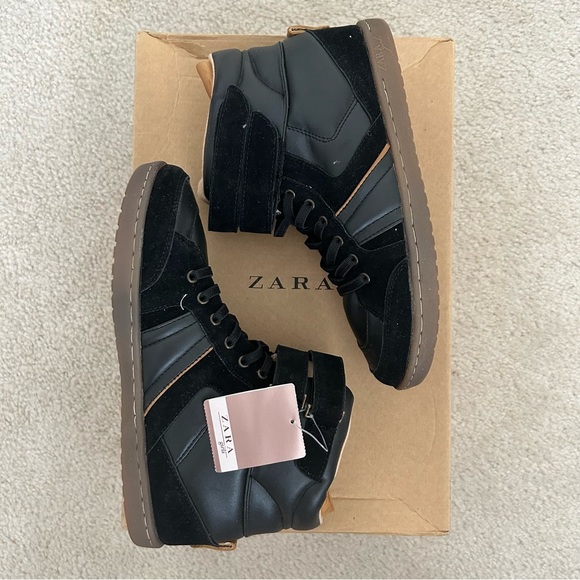 Zara Boots NIB - Picture 1 of 7